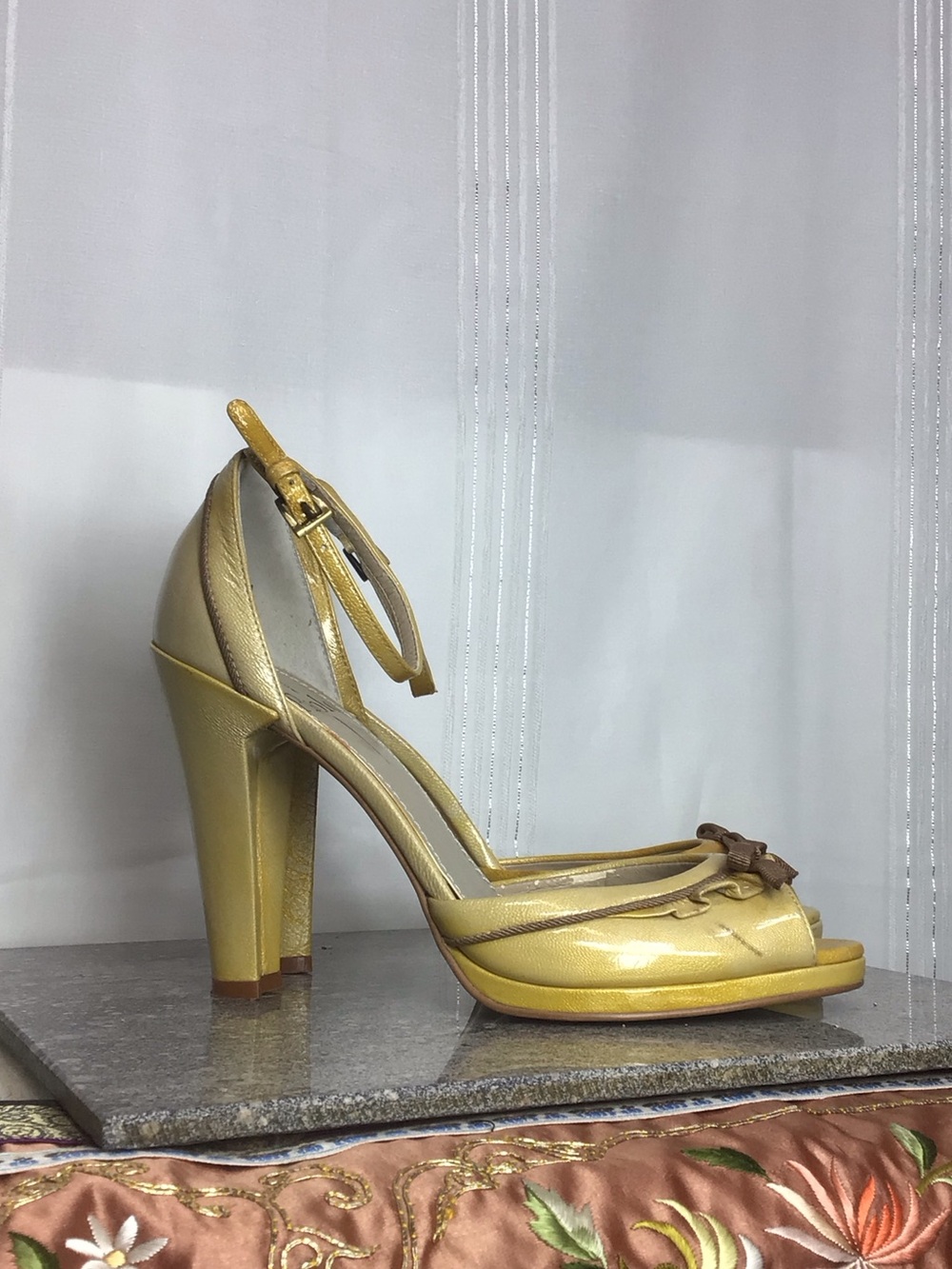 Paolo Linea Yellow Patent Retro High Heel Ankle-Strap Peep Toe Shoes Sz.7